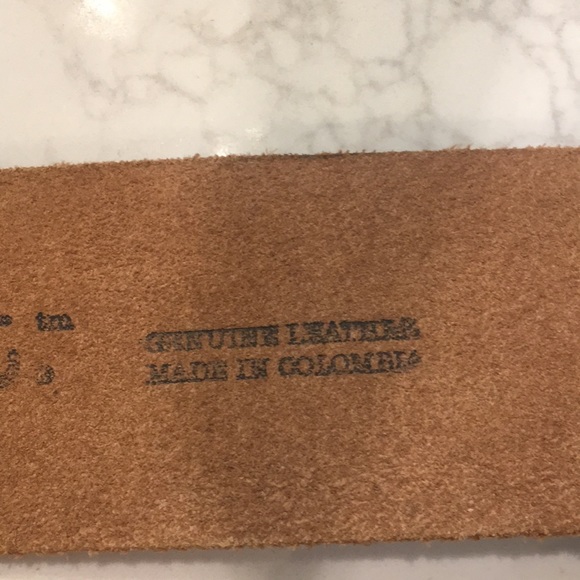 Leather initial “A” belt - Picture 4 of 9